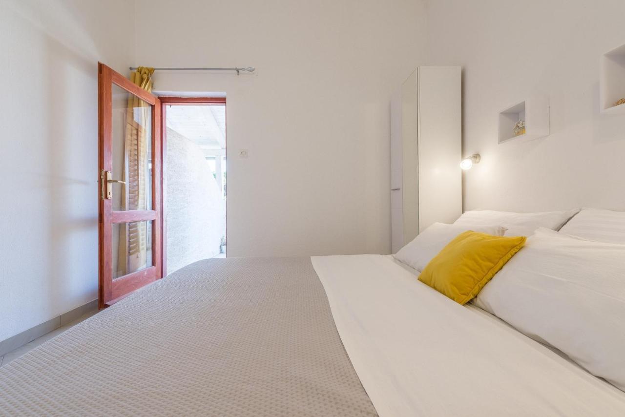 Apartments Maria Kukljica Dış mekan fotoğraf